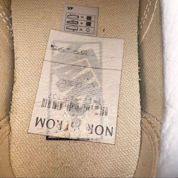 Authentic Vans Silver Glitter Old Skool Sneakers Women's Size 6.5 - Picture 2 of 9